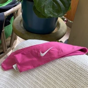 Nike Dri-FIT Head Tie Pink Gently Worn perfect for Breast Cancer Awareness month